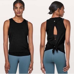 Lululemon All Tied Up Tank size 4 black